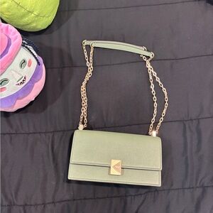 Elegant Green Chain Strap Women's Bag